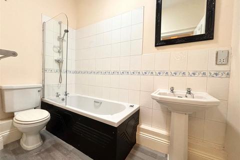 2 bedroom apartment to rent, Erskine Chambers, Newcastle Upon Tyne
