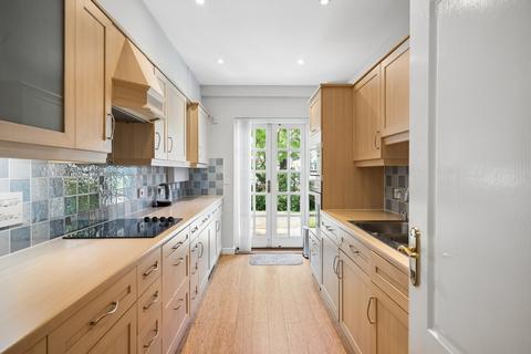 undefined, Farmery Court, Castle Village, Berkhamsted HP4