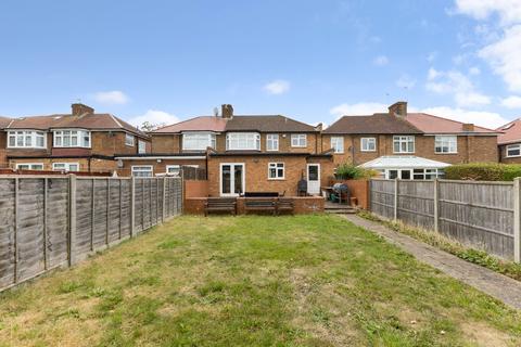 4 bedroom house for sale, Peareswood Gardens, Stanmore, HA7