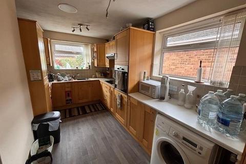 2 bedroom detached bungalow for sale, Highfields Drive, Bilsthorpe