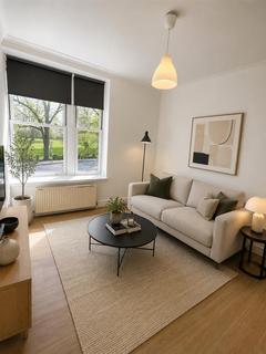 1 bedroom apartment to rent, South Parade Chiswick London