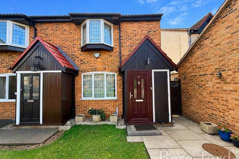 Rural Close, Hornchurch, RM11