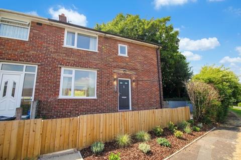 3 bedroom terraced house for sale, Farm Road, Weaverham, CW8