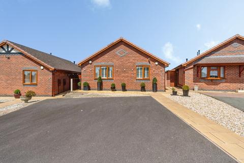 2 bedroom bungalow for sale, Hodson Close, West Midlands WV11