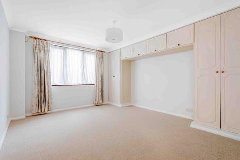 2 bedroom apartment to rent, Rectory Road, Beckenham, BR3