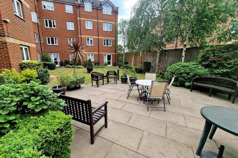 2 bedroom apartment for sale, Stannard Court, Culverley Road, London, SE6