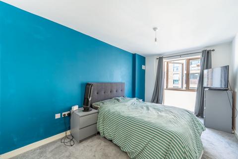 Carlyon Road, Alperton, WEMBLEY, HA0