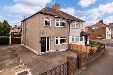Elsa Road, Welling, DA16