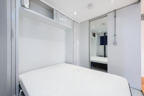 Scout Way, Mill Hill, London, NW7