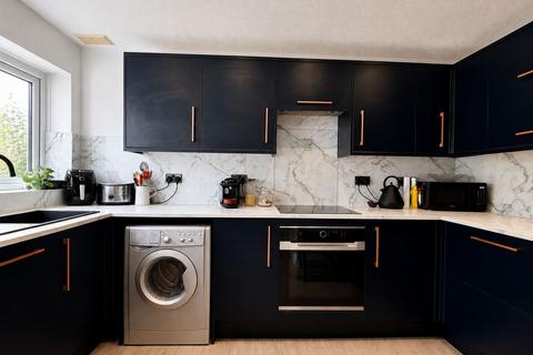 2 bedroom terraced house for sale, Meadowbank, Chudleigh, TQ13