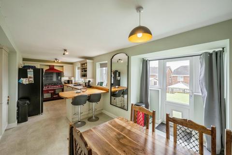 4 bedroom detached house for sale, Loscoe Grove, Goldthorpe, Rotherham