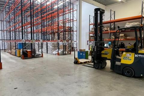 Warehouse to rent, Deer Park Rd Northampton NN3 6WD