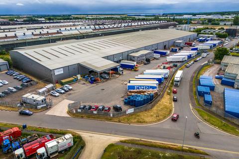 Warehouse to rent, Eismann Way Corby NN17 5ZB