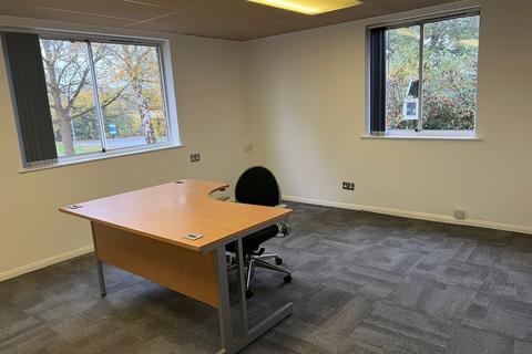 Warehouse to rent, 1 North Portway Close Northampton NN3 8RD