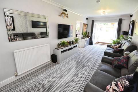 3 bedroom detached bungalow for sale, Vauxhall Drive, BRAINTREE