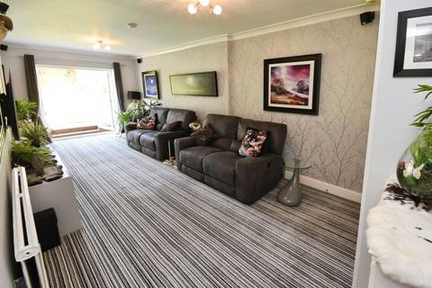 3 bedroom detached bungalow for sale, Vauxhall Drive, BRAINTREE