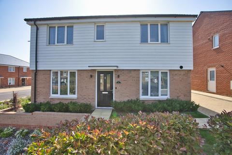 4 bedroom detached house for sale, Sea View Avenue, Walmer, Deal, Kent, CT14