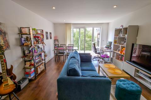 2 bedroom apartment for sale, Conningham Court 21 Dowding Drive, Eltham, London, SE9