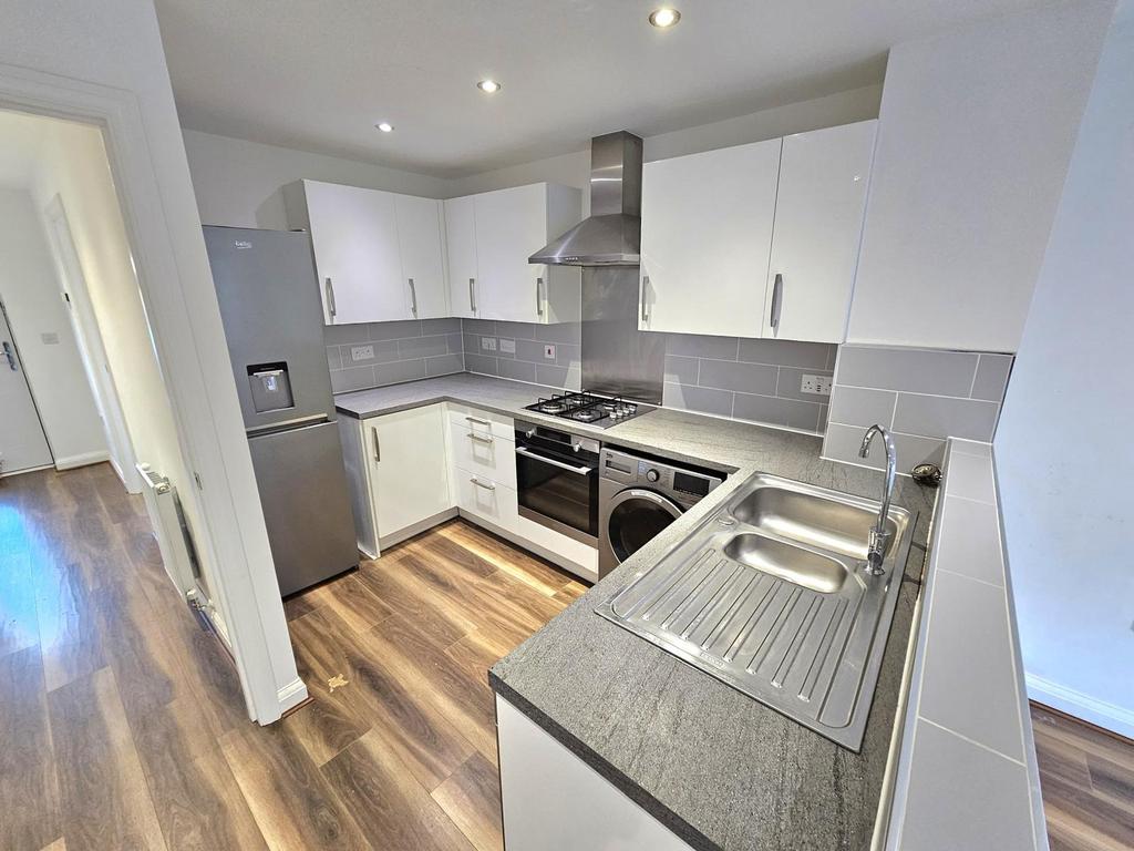 House in Oadby and Wigston, Leicestershire - View 2