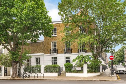 Alexander Square, London SW3