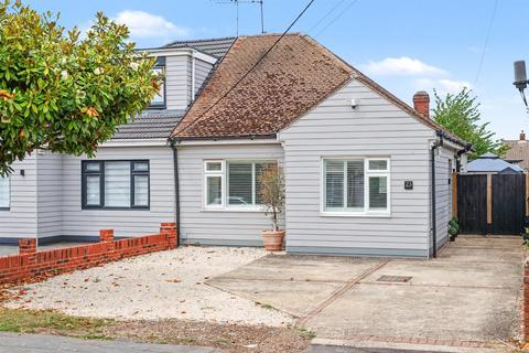 2 bedroom semi-detached bungalow for sale, Waxwell Road, Hockley SS5