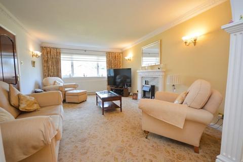 4 bedroom detached house for sale, College Park Close, Rotherham, S60
