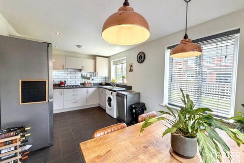 3 bedroom detached house for sale, Lantern Yard, Nuneaton, CV10