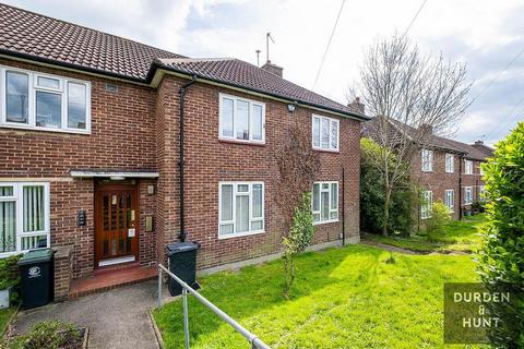undefined, Chequers Road, Loughton, IG10