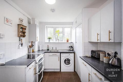 undefined, Chequers Road, Loughton, IG10