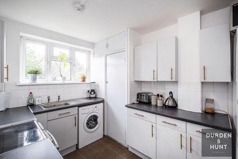 undefined, Chequers Road, Loughton, IG10