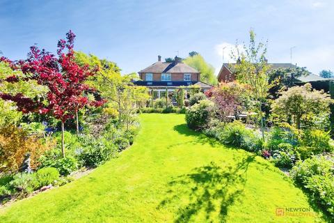 3 bedroom detached house for sale, Main Street, Bushby, LE7