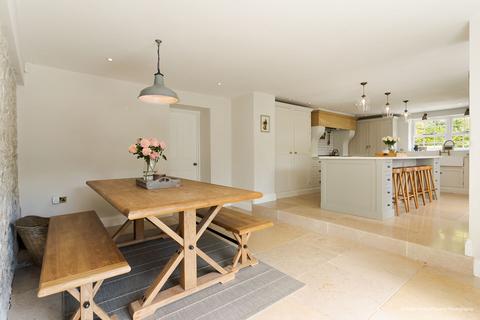 6 bedroom detached house for sale, Howe Mill Farm, St. Mary Church, Cowbridge, Vale of Glamorgan CF71 7LT