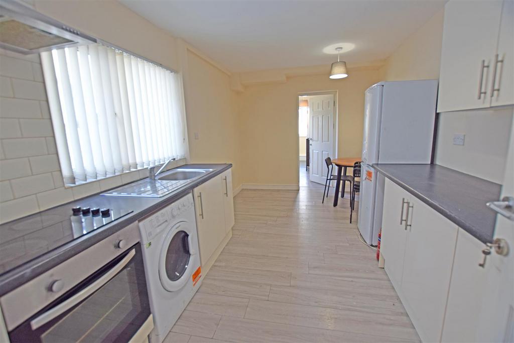 Australia Road, Heath/Gabalfa, Cardiff - View 4