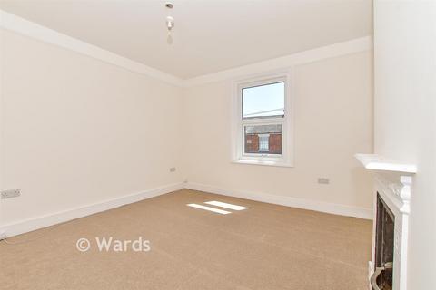 2 bedroom terraced house for sale, Sussex Road, Tonbridge TN9
