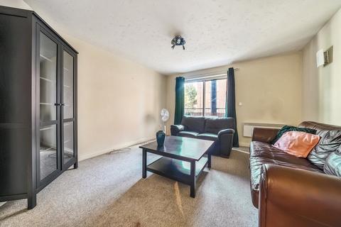 2 bedroom flat to rent, Briton Street, Hampshire SO14