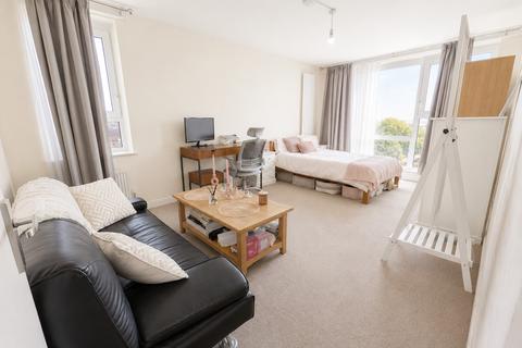 3 bedroom flat to rent, Bright Double Rooms to Rent in a Shared House  Swiss Cottage