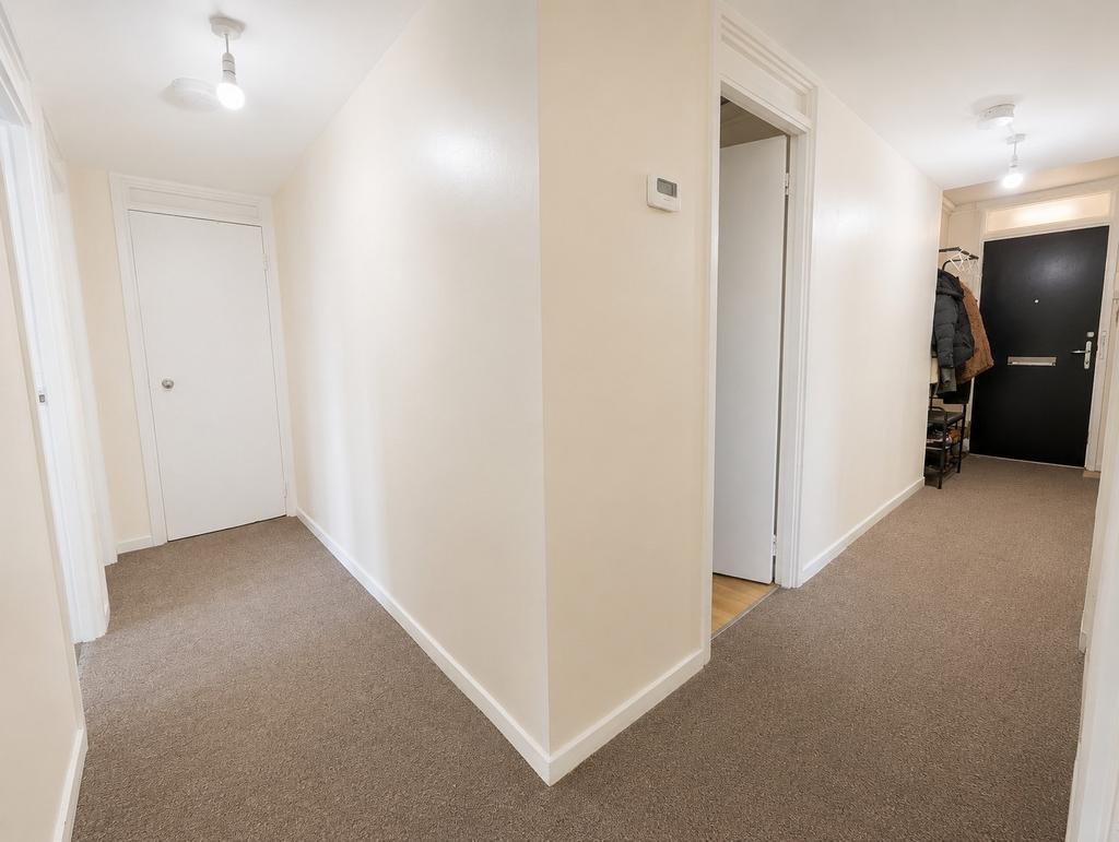 Bright Double Rooms to Rent in a Shared House Swiss Cottage - View 6