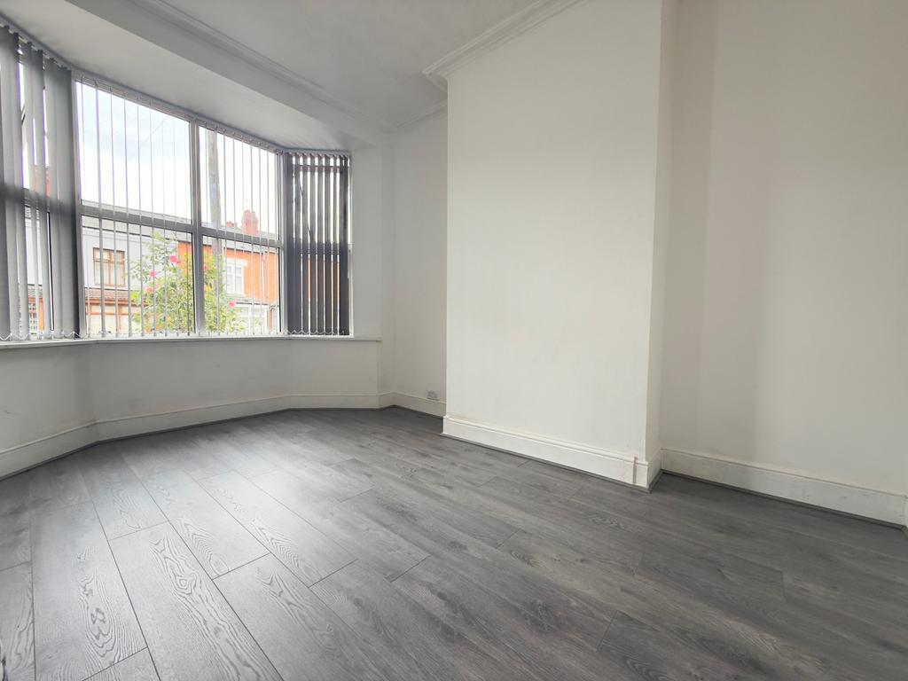 House in Birmingham, West Midlands - View 2