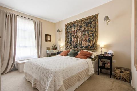 2 bedroom apartment for sale, Colney Hatch Lane, London, N10