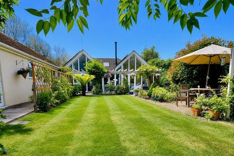 4 bedroom detached house for sale, Ringwood, BH24