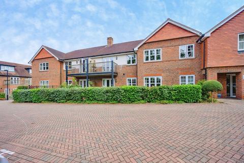 3 bedroom retirement property for sale, Wordsworth Close, St Albans AL3