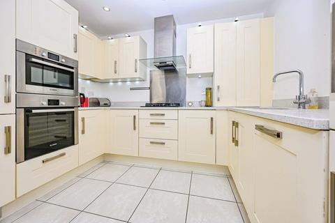 3 bedroom retirement property for sale, Wordsworth Close, St Albans AL3