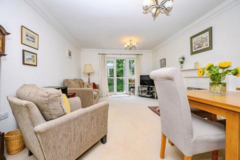 3 bedroom retirement property for sale, Wordsworth Close, St Albans AL3