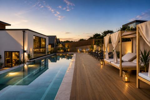 5 bedroom villa for sale, Hill Brow, Hove, BN3