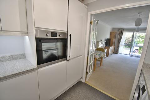 1 bedroom retirement property for sale, Fernlea Avenue, Ferndown, BH22