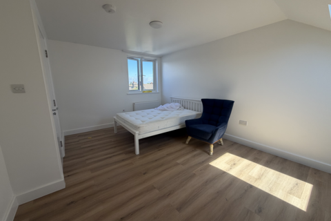 1 bedroom in a house share to rent, Maryland Road, N22