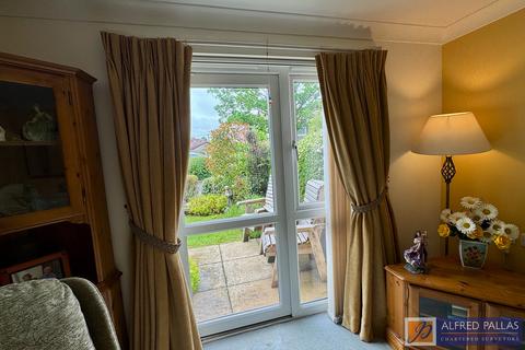 1 bedroom apartment for sale, Willow Bank Court, East Boldon