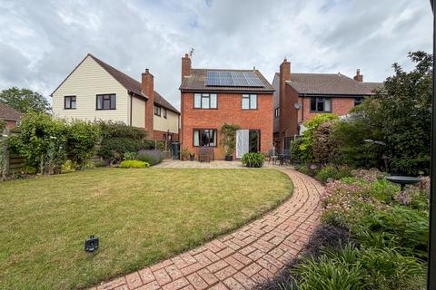 4 bedroom detached house for sale, Orchard Close, Elmstead Market