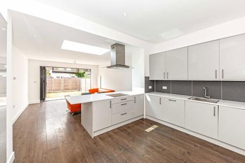 Blackshaw Road, London SW17
