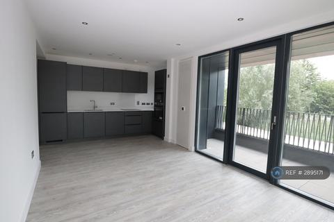 2 bedroom flat to rent, Turing Way, Cambridge, CB3